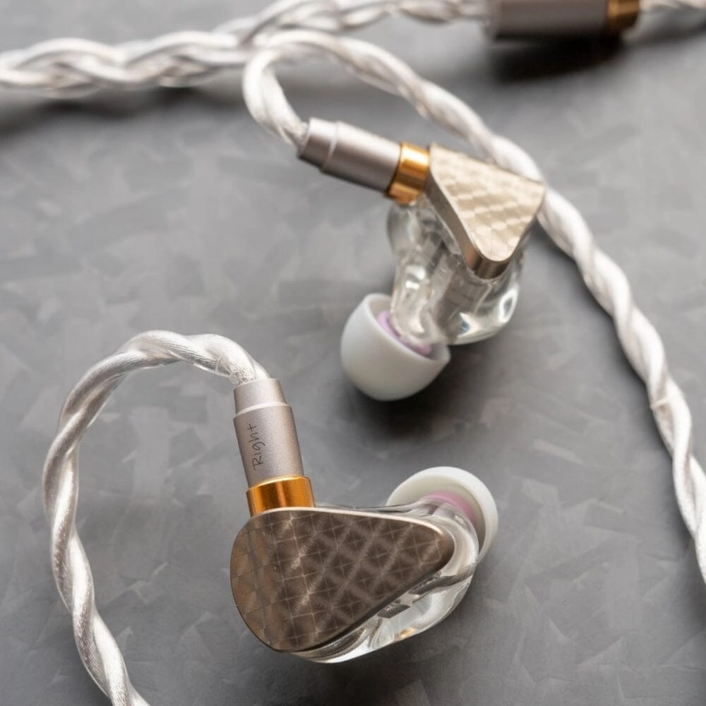 DD ddHiFi x Moondrop Surface 4BA   1DD Hybrid Drivers In-Ear Earphone