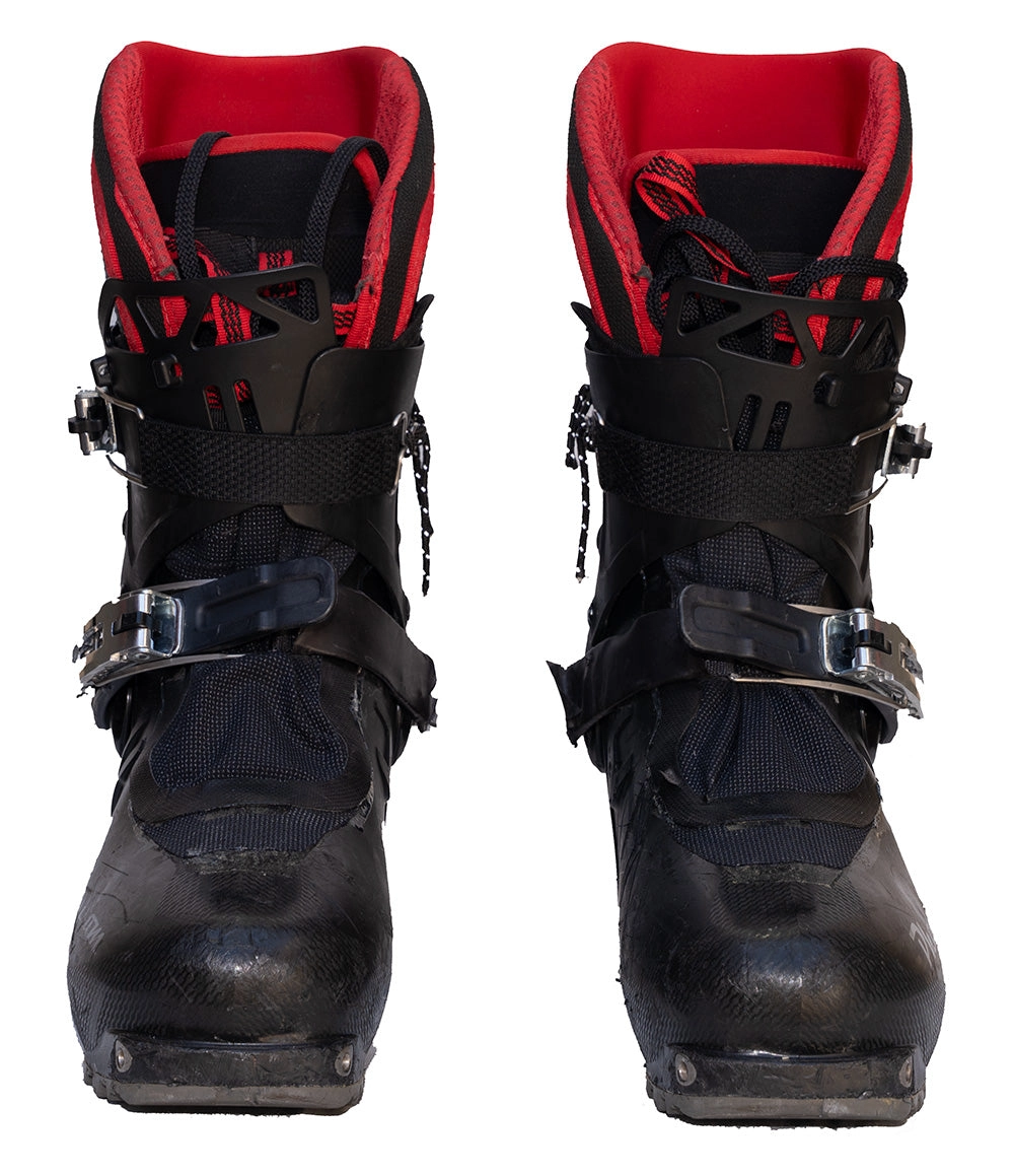 DEMO Phantom Hardboot 27