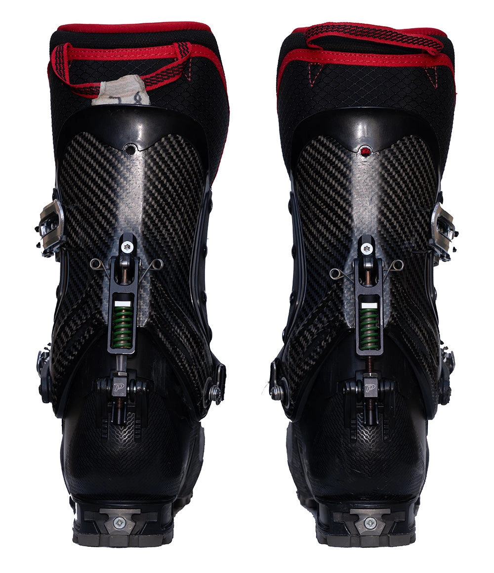 DEMO Phantom Hardboot 28
