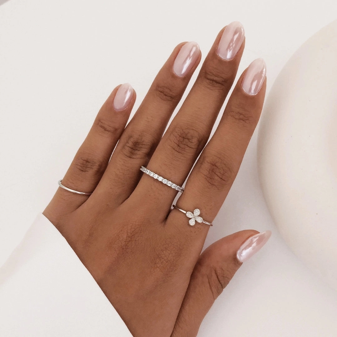 Elle Ring