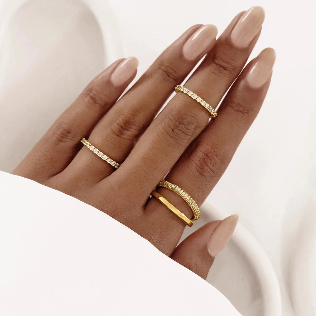 Elle Ring