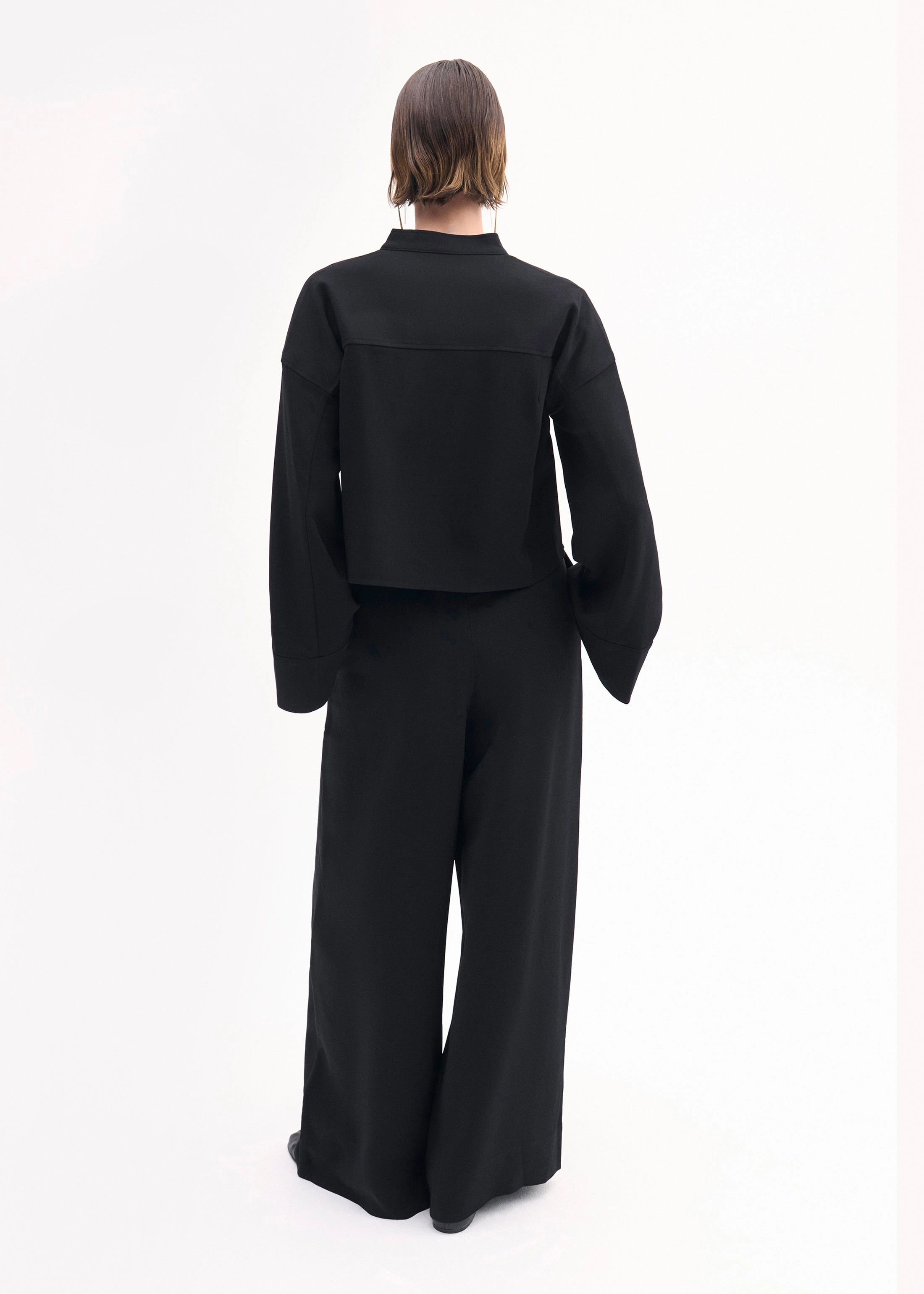 Wide Leg  Pant in Crepe - Black